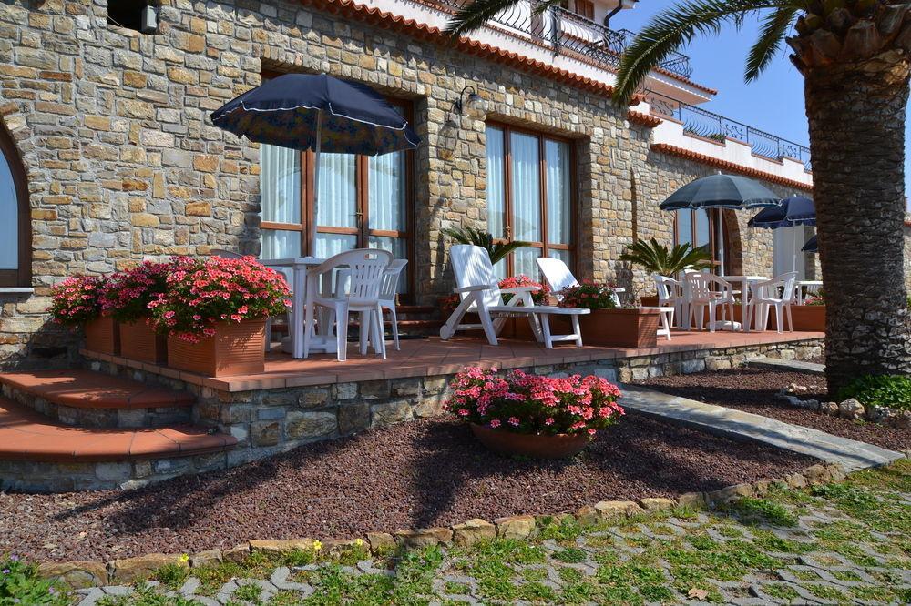 Le Terrazze Appartamenti Vacanze Sanremo Luaran gambar