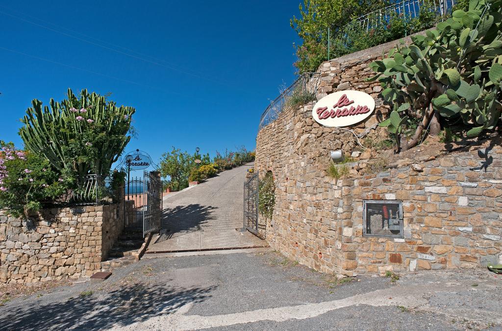 Le Terrazze Appartamenti Vacanze Sanremo Luaran gambar