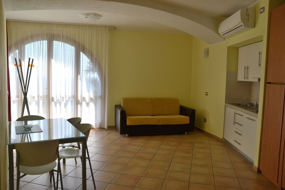 Le Terrazze Appartamenti Vacanze Sanremo Luaran gambar