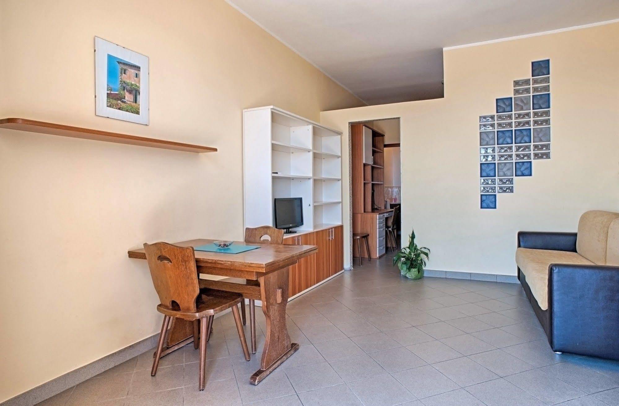 Le Terrazze Appartamenti Vacanze Sanremo Luaran gambar